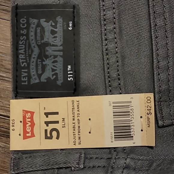 Levis 511 Jeans - Picture 9 of 10